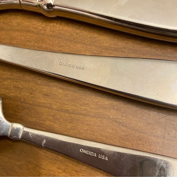 Oneida Stainless Flatware Kensington 3pc Serving Set  Knife Salad Fork And Spoon - Picture 3 of 3